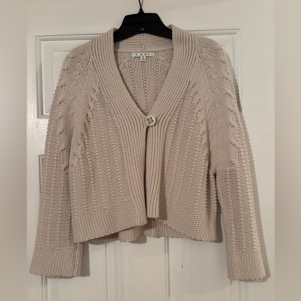 Size small warm cardigan great condition